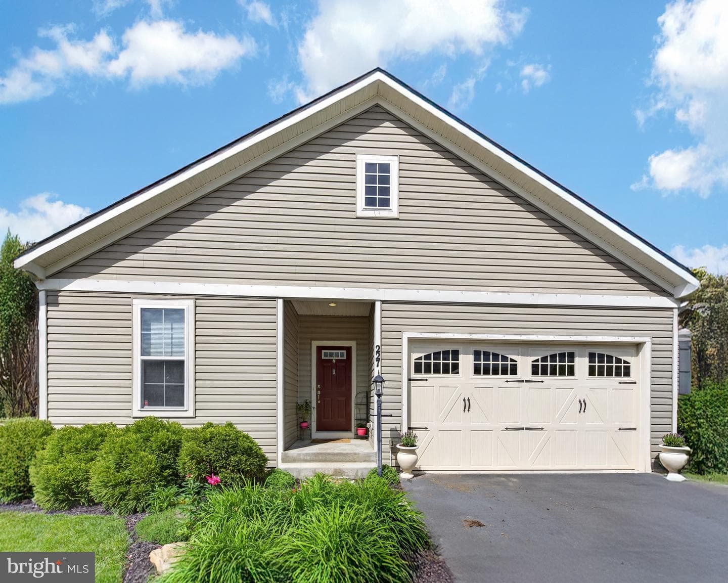 227 Parkland Drive, Stephenson