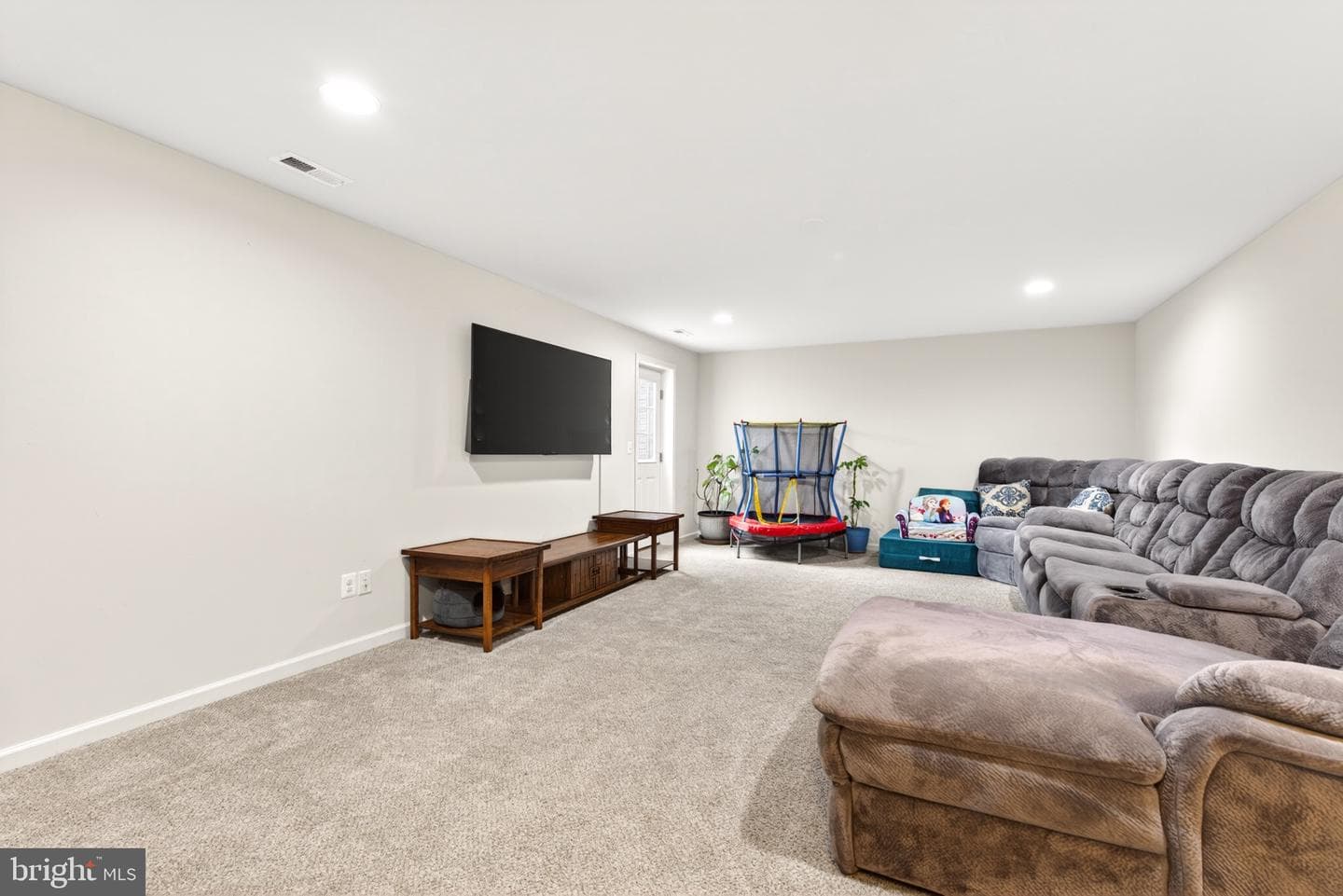 227 Parkland Drive photo 22