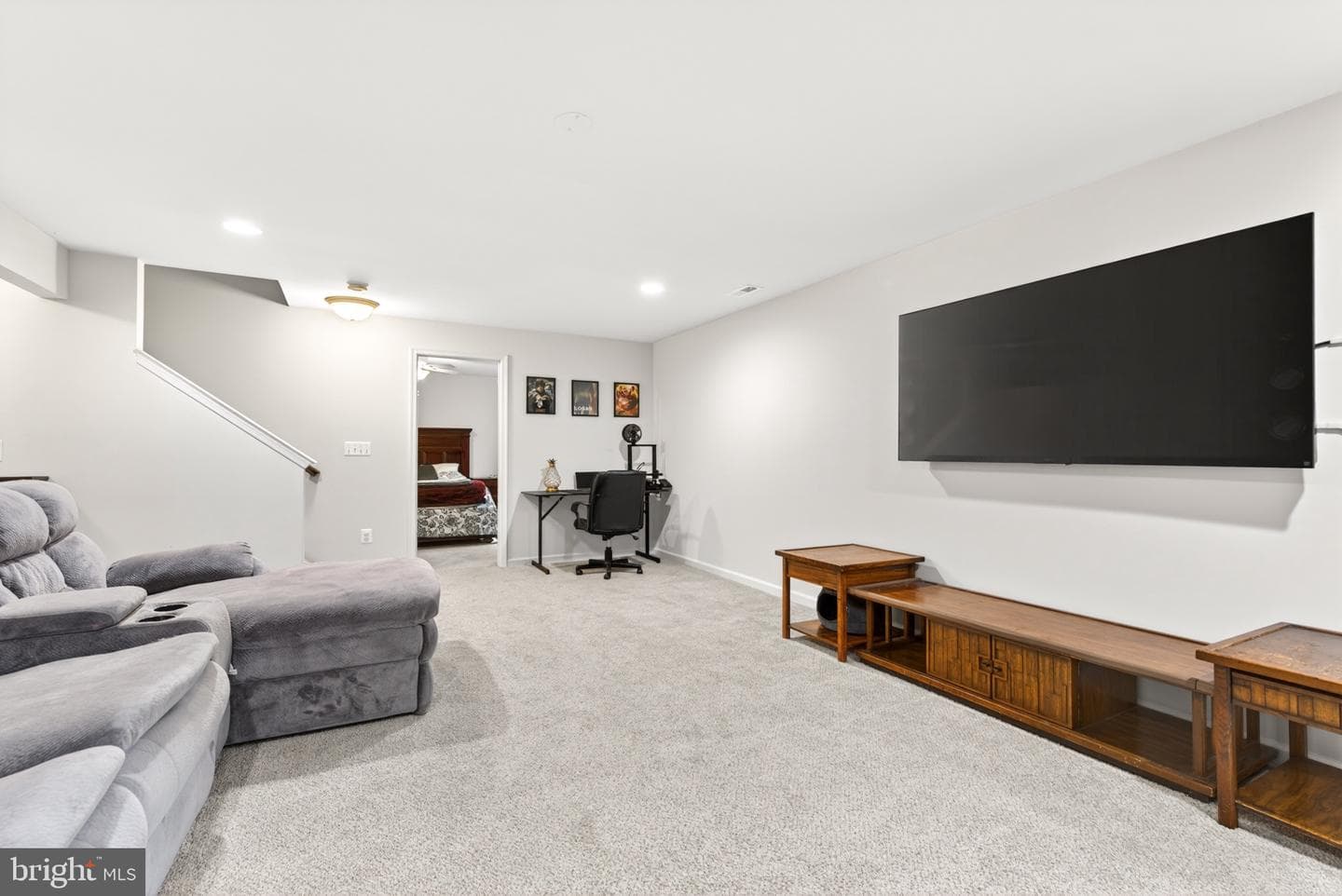 227 Parkland Drive photo 23