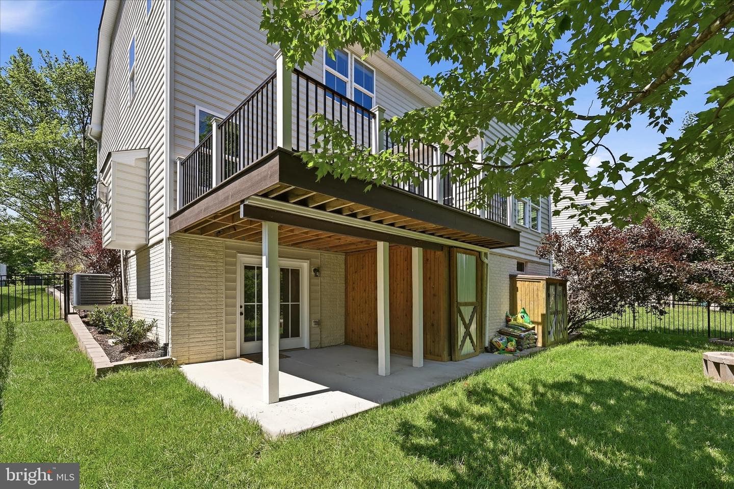 134 Atlantis Lane photo 32