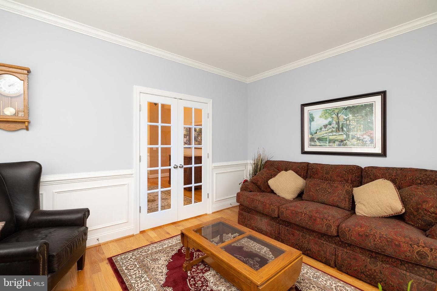 112 Wales Court photo 15