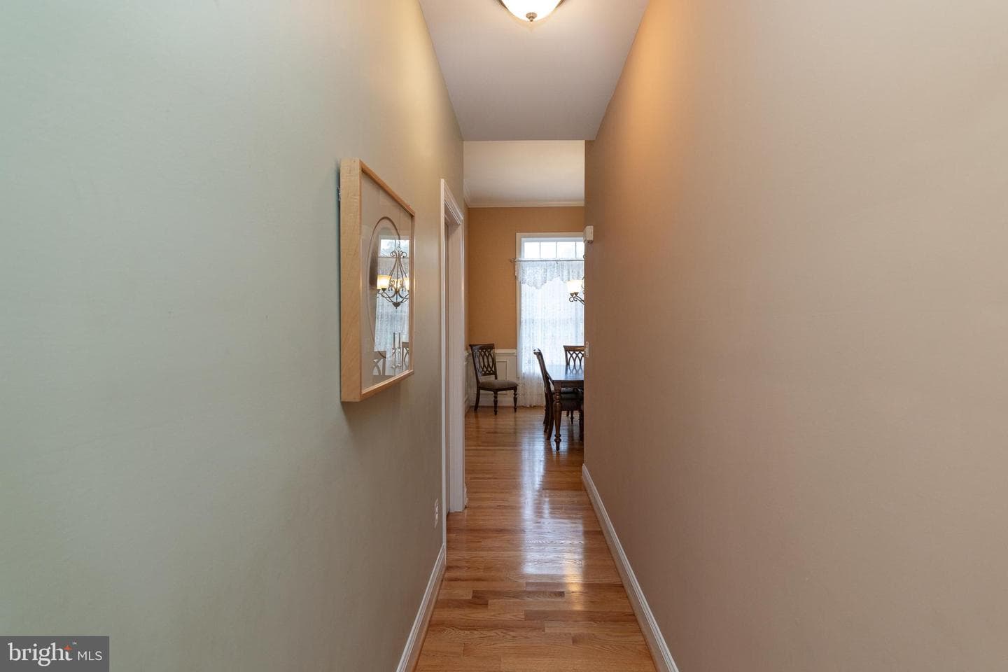 112 Wales Court photo 32