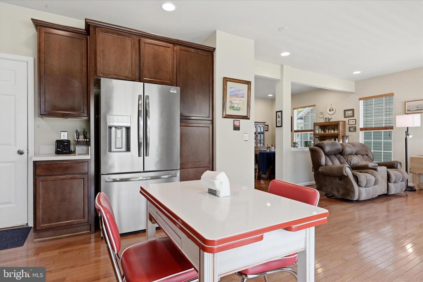 107 Fiesta Drive photo 20