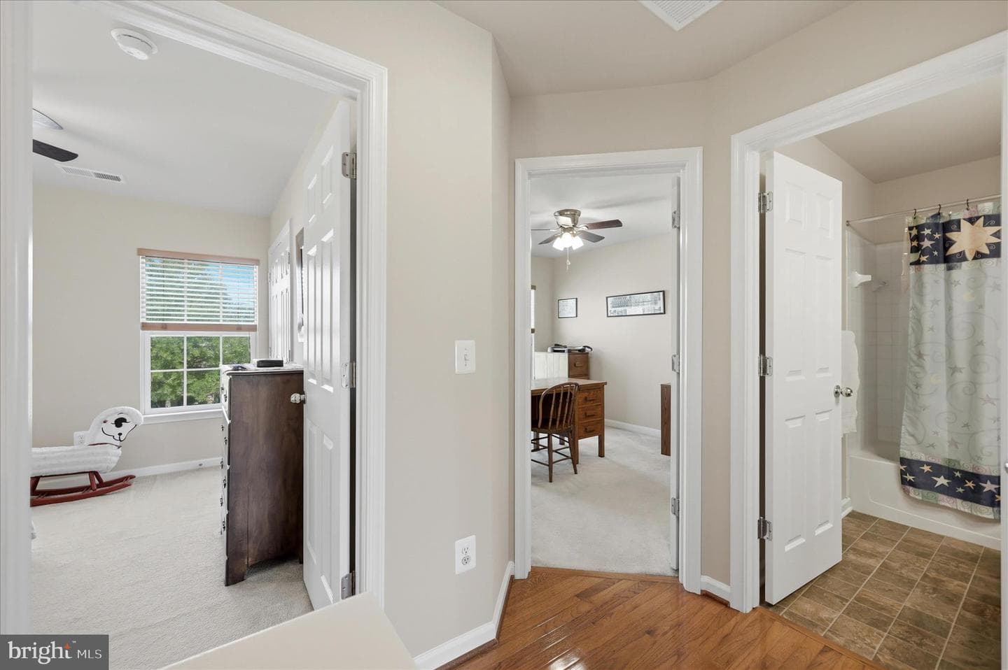107 Fiesta Drive photo 30