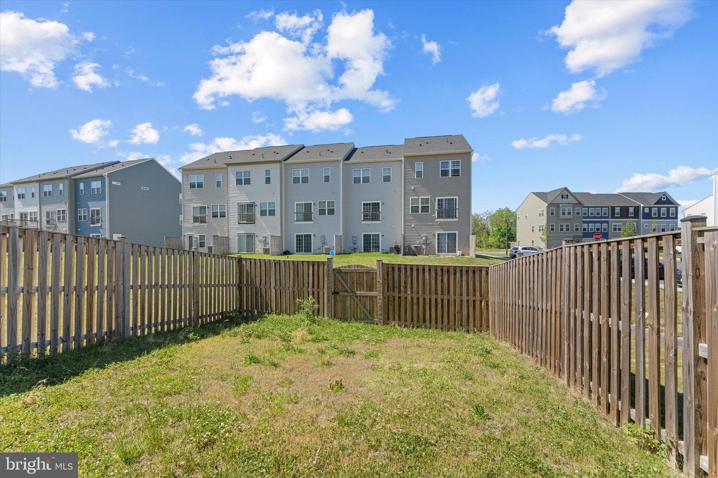 226 Parkland Drive photo 43