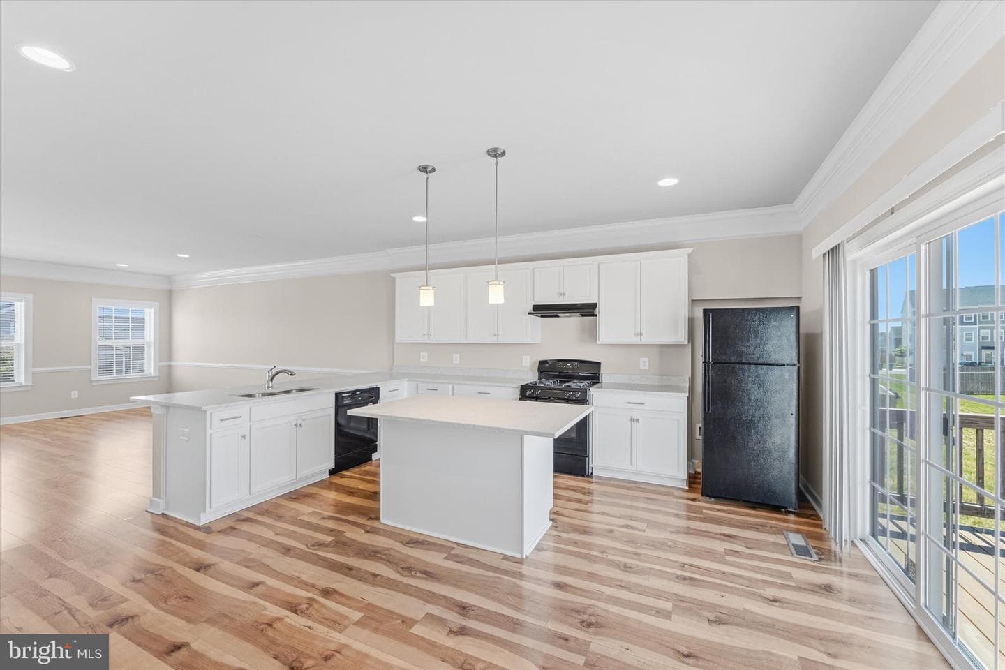 226 Parkland Drive photo 6