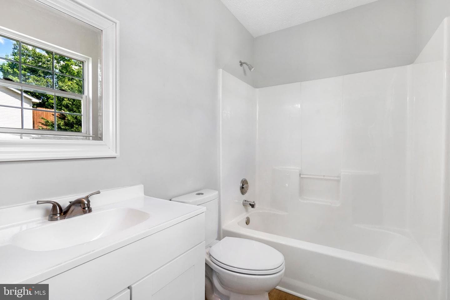 305 Woodrow Road photo 17