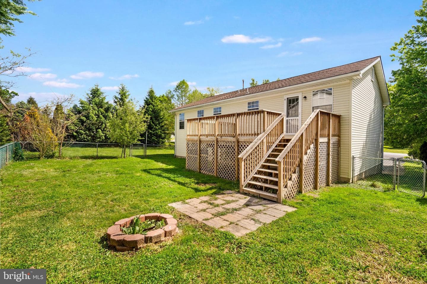 305 Woodrow Road photo 28