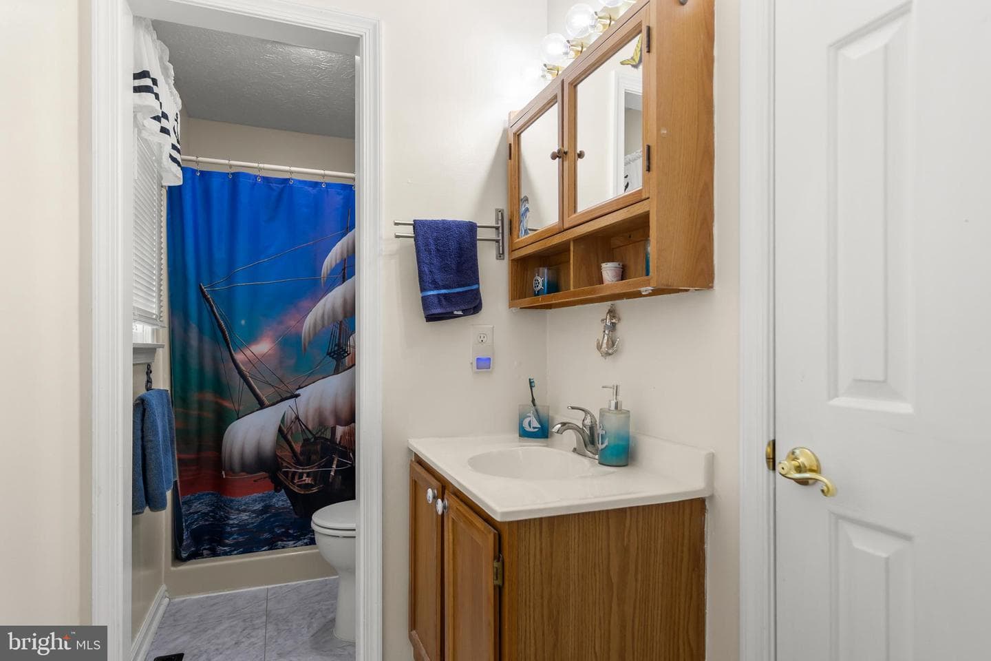 132 Nightingale Ave photo 24