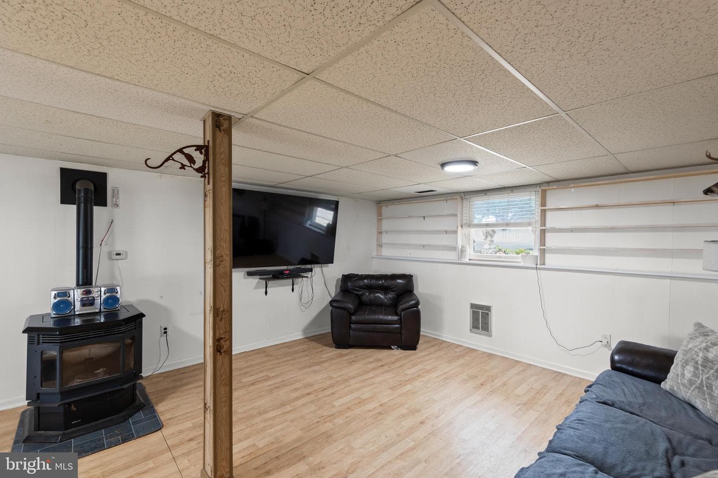 132 Nightingale Ave photo 36