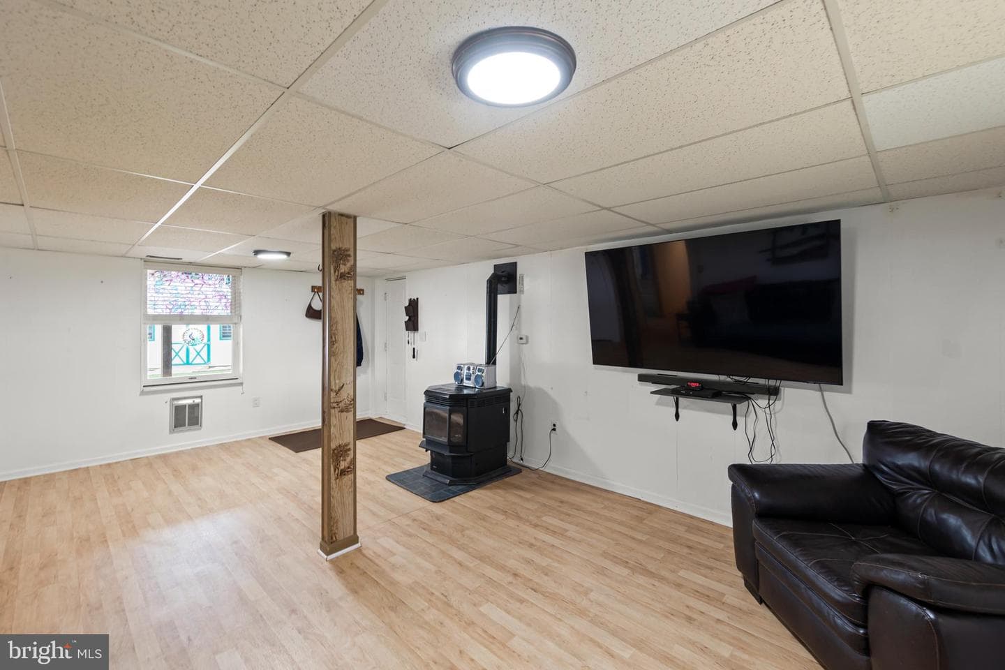 132 Nightingale Ave photo 37