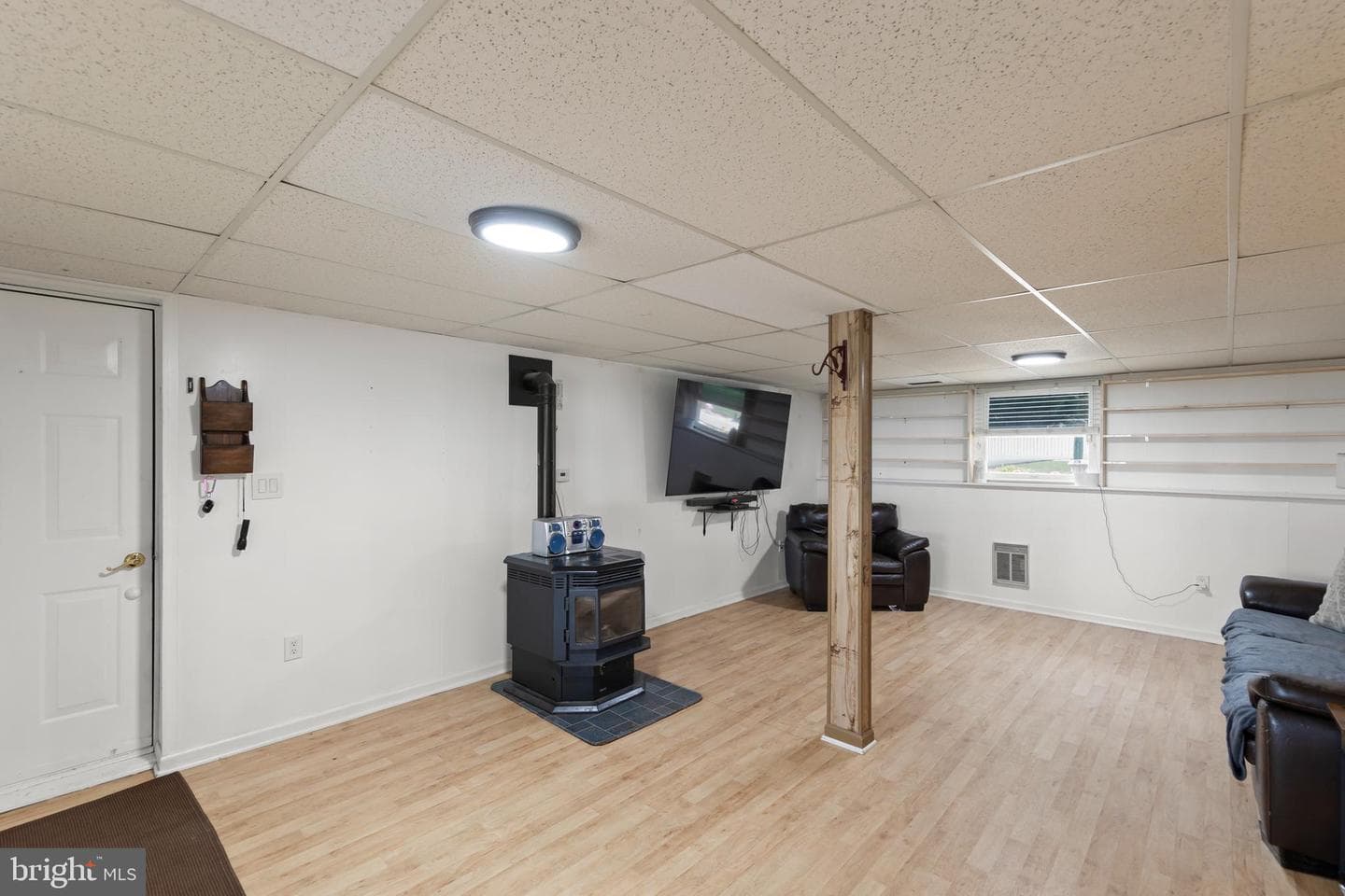 132 Nightingale Ave photo 38