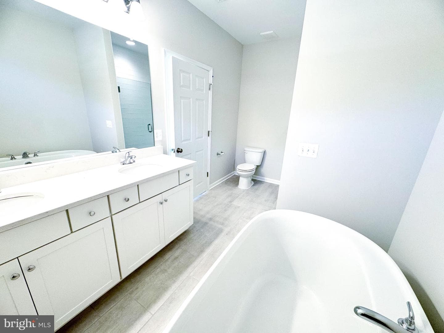 2465 Saffron Crest Drive photo 9