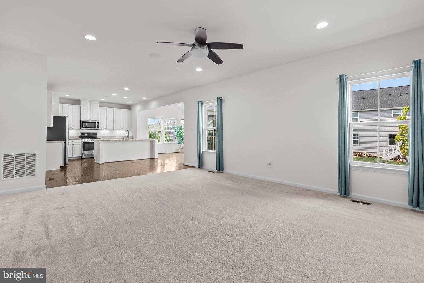 109 Emperor Drive photo 16