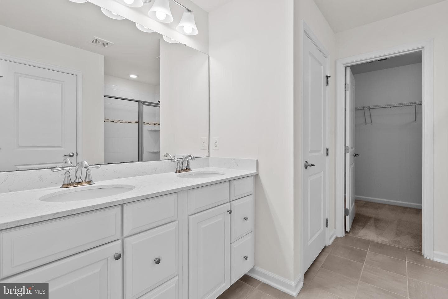 109 Emperor Drive photo 24