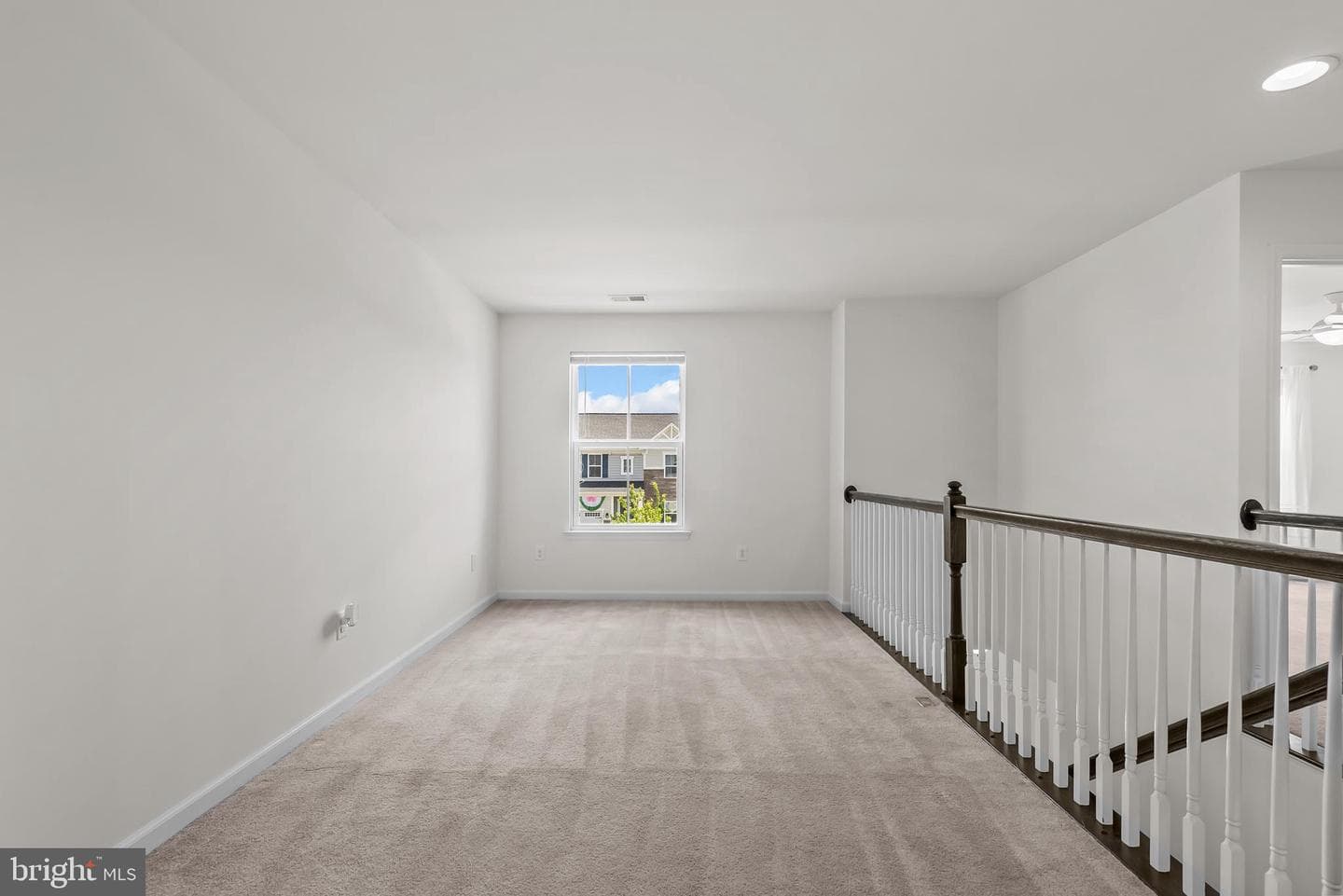 109 Emperor Drive photo 33