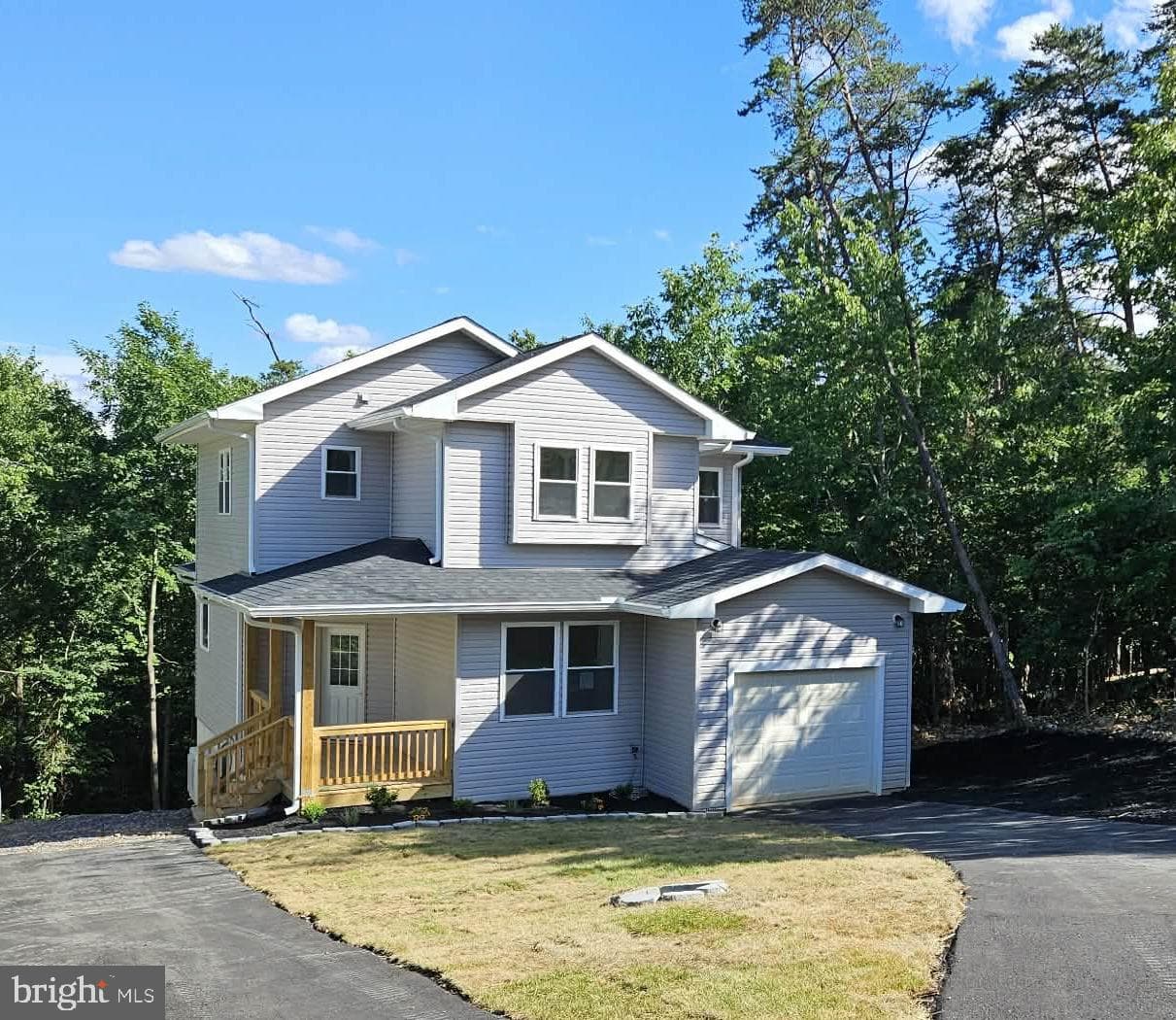 607 S Lakeview Dr photo 1