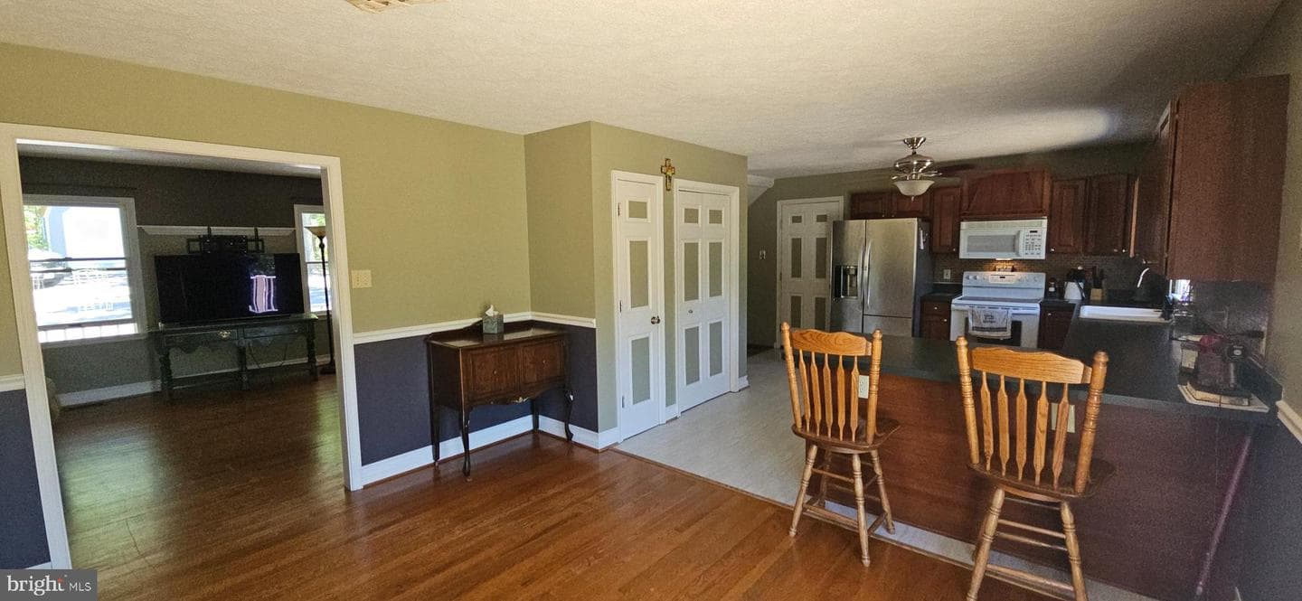 148 Arklow Drive photo 12