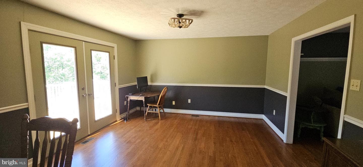 148 Arklow Drive photo 13