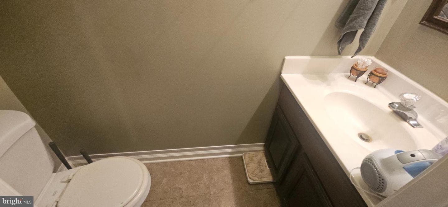 148 Arklow Drive photo 18
