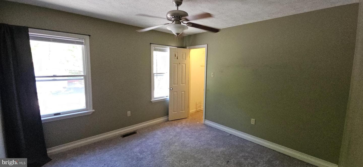 148 Arklow Drive photo 22