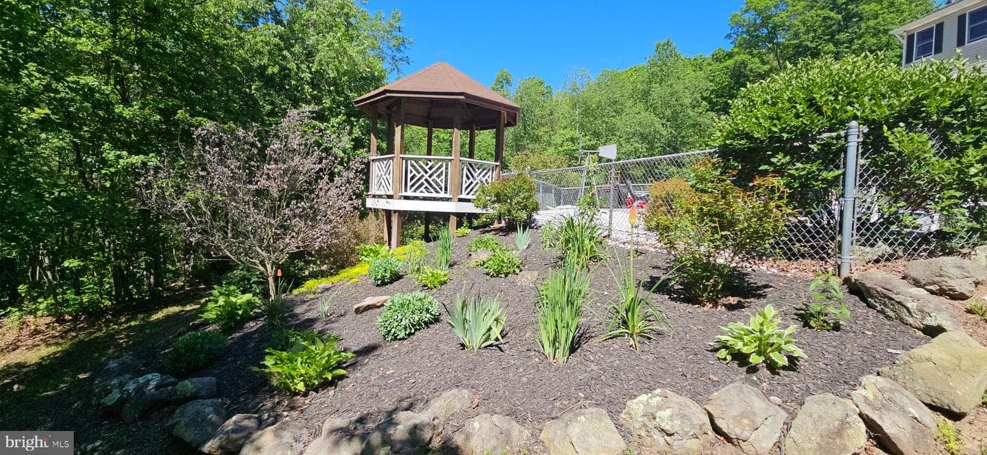 148 Arklow Drive photo 78