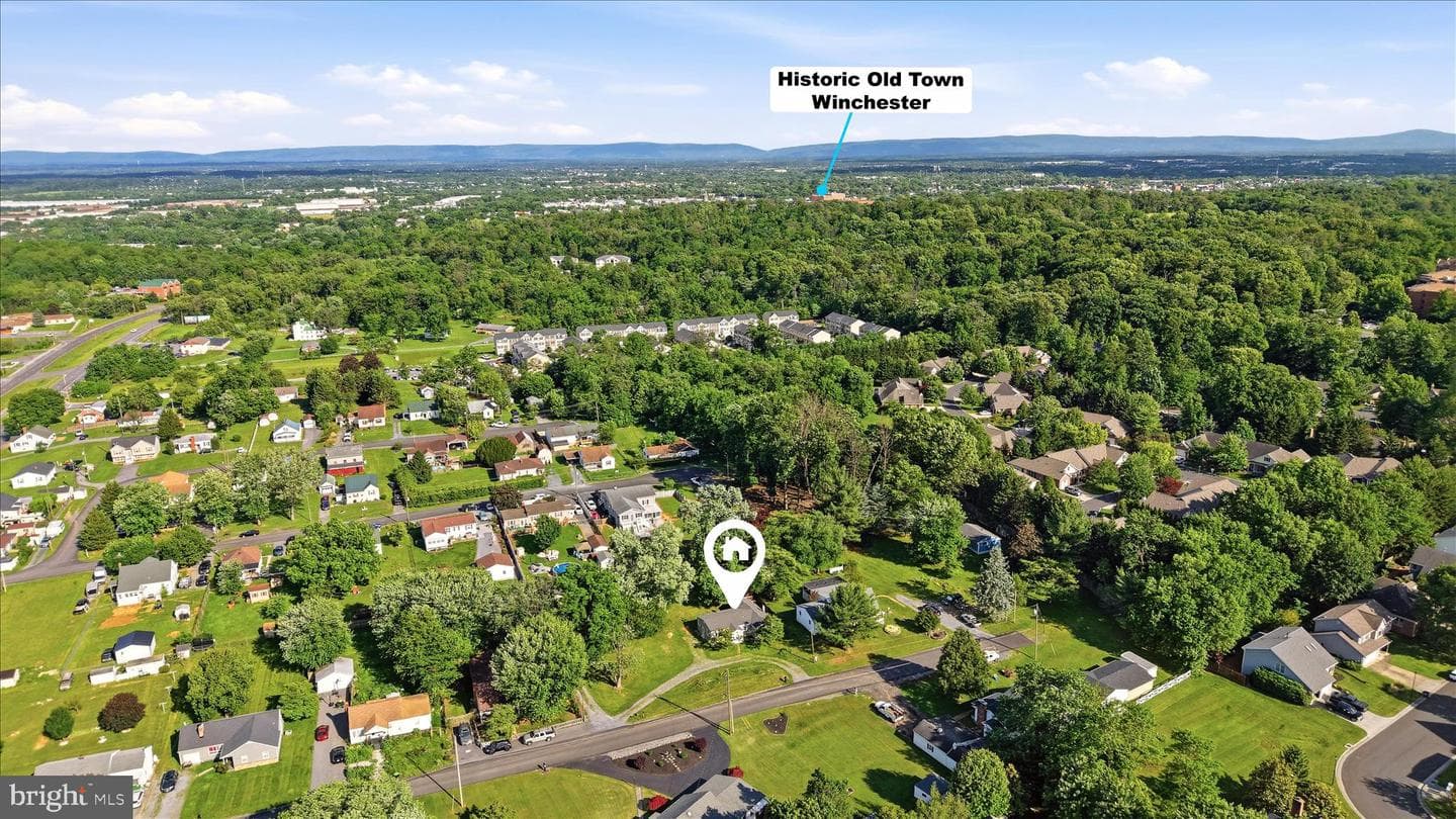 115 Hickory Lane photo 6