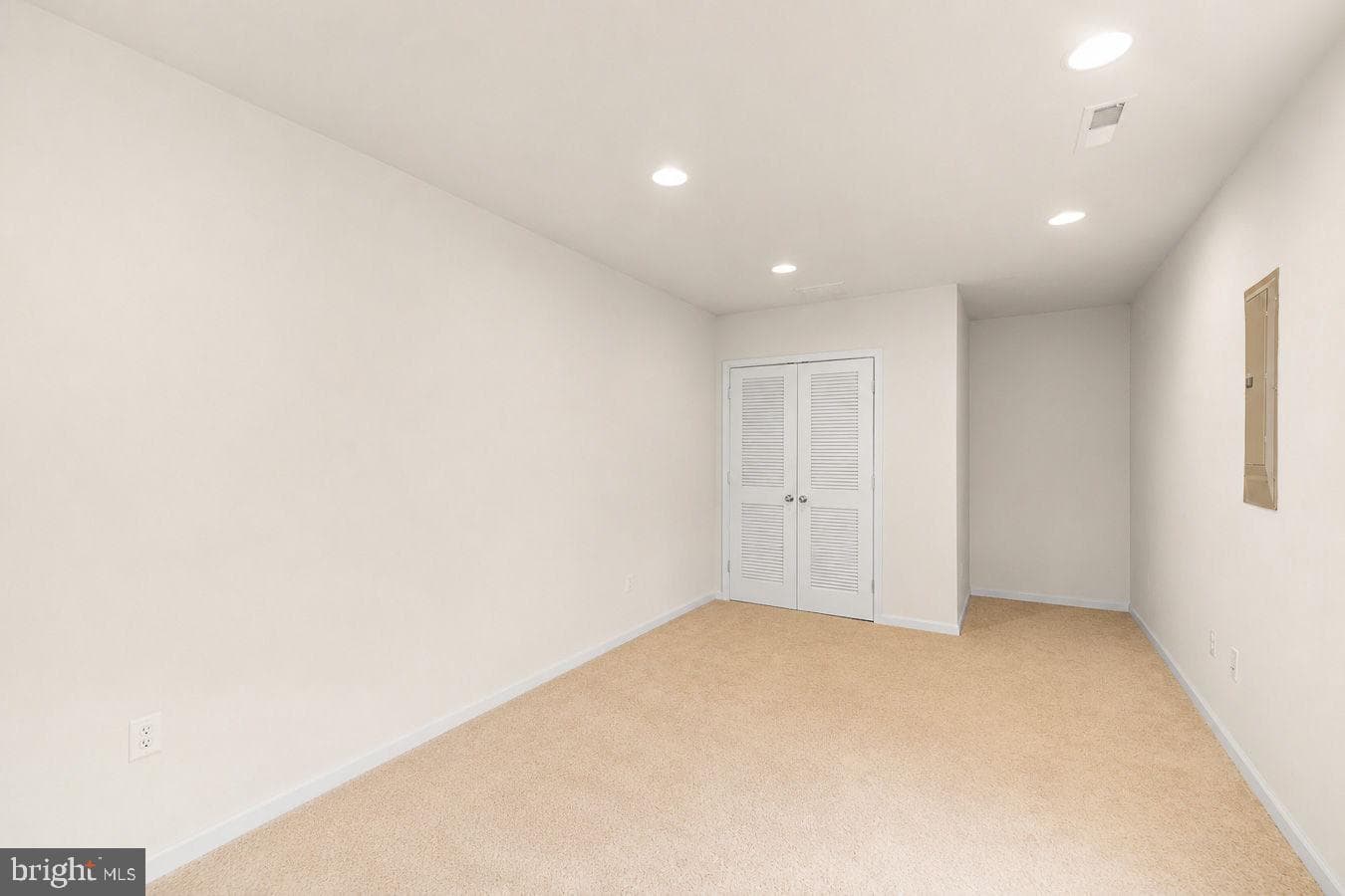107 Blackford Drive photo 25