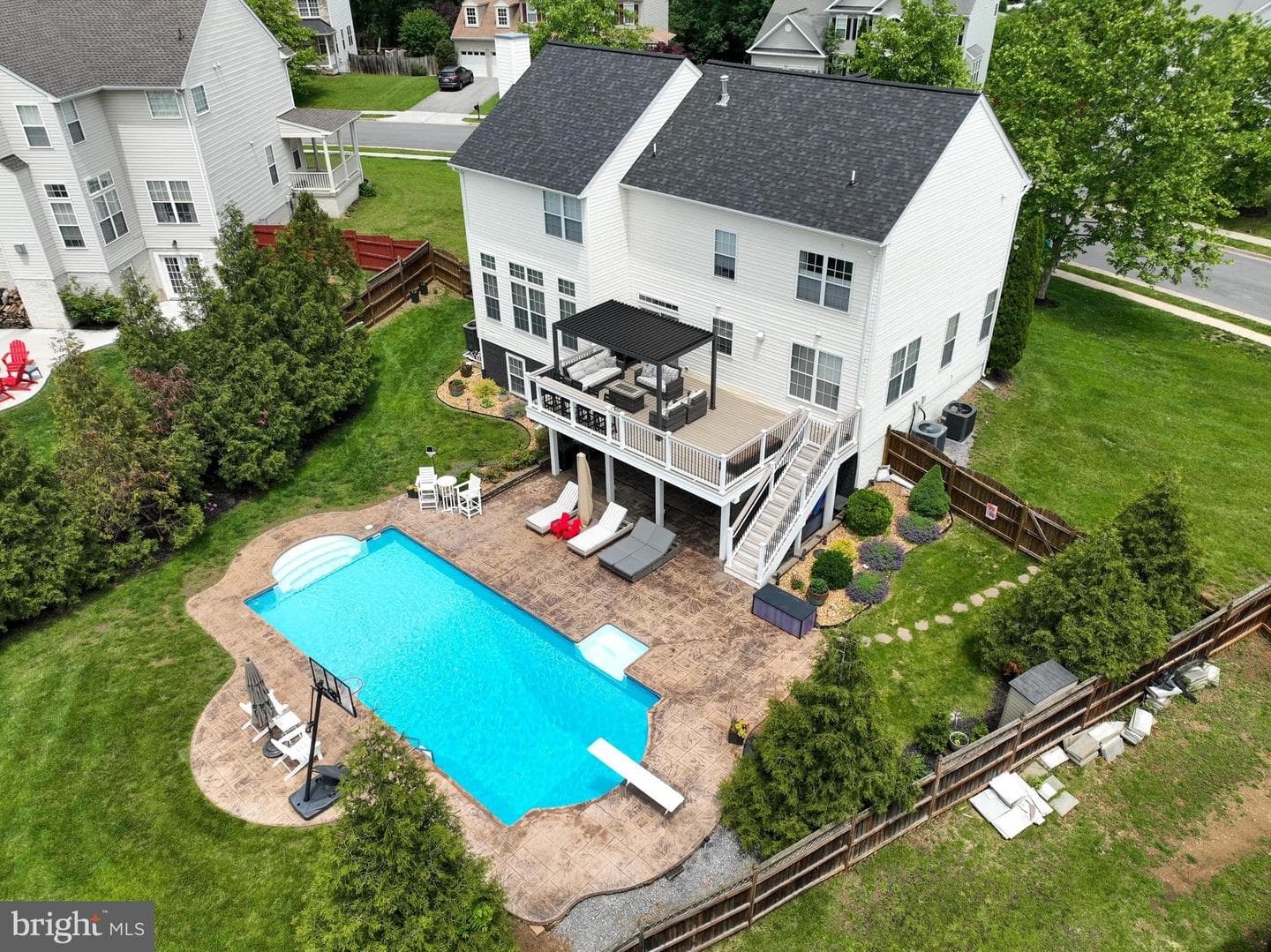 236 Rebecca Drive photo 33
