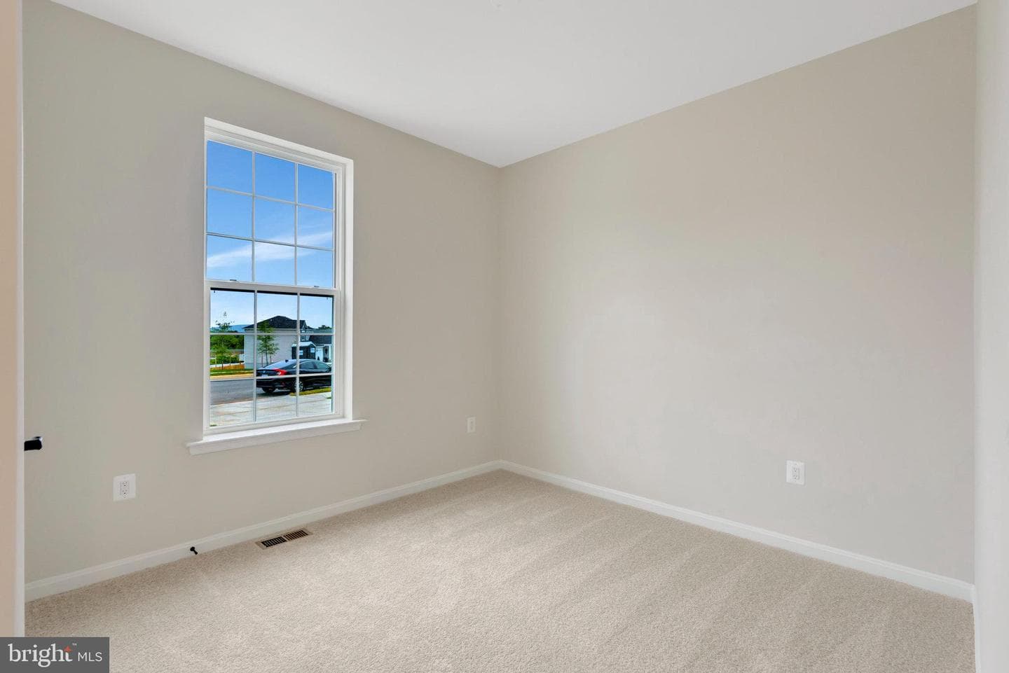 104 Midsummer photo 20