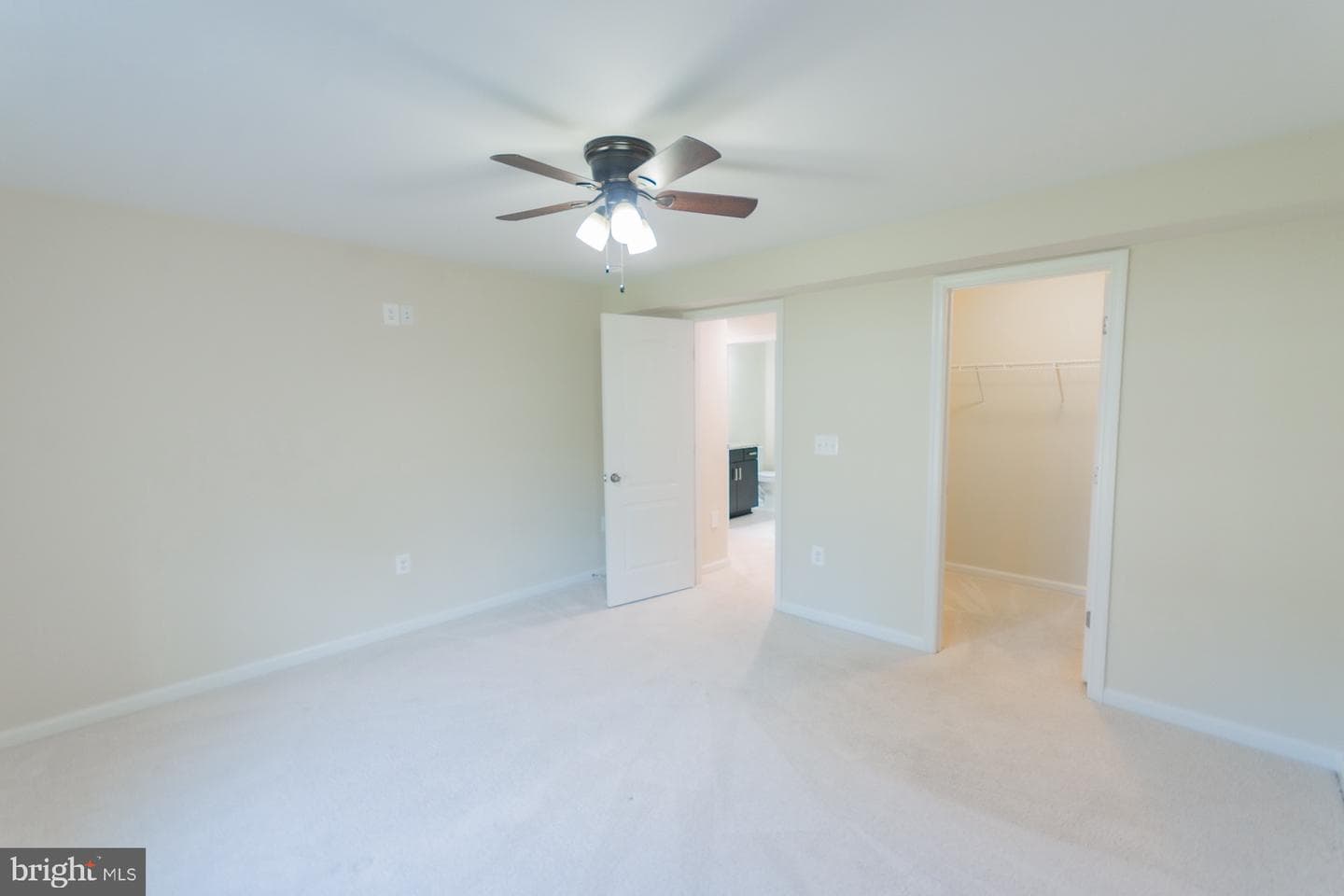 219 Patriot Street photo 39