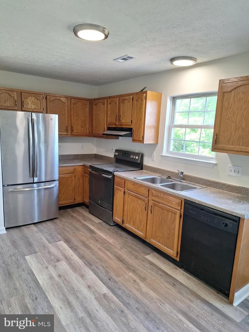 515 Emily Lane photo 4