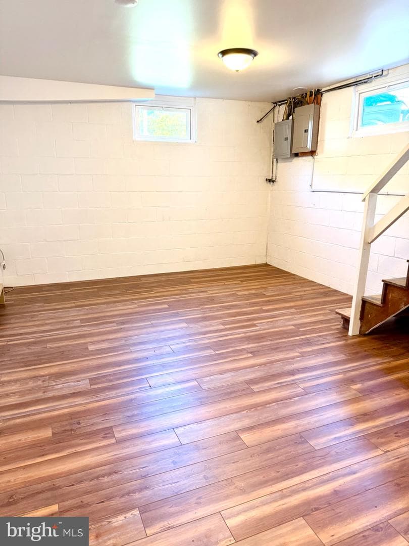 163 Margaret Lane photo 25