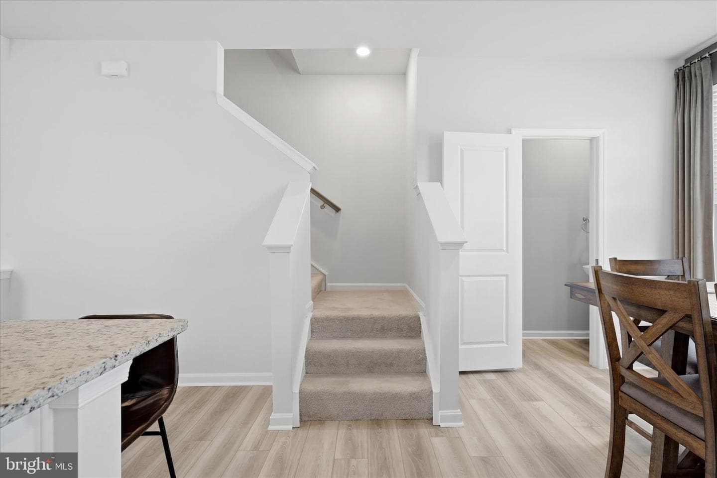 105 Tye Court photo 29
