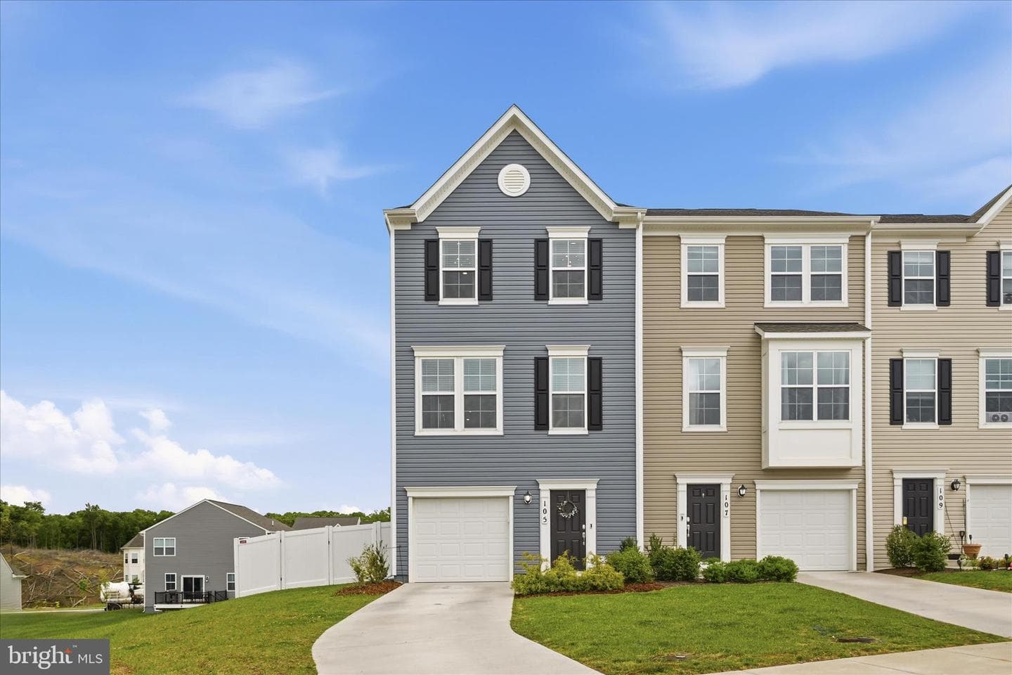 105 Tye Court photo 3