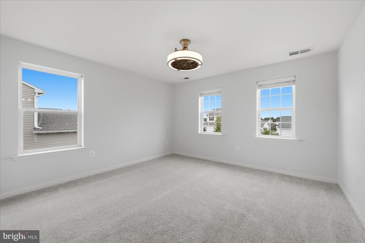 115 Nathan Drive photo 14