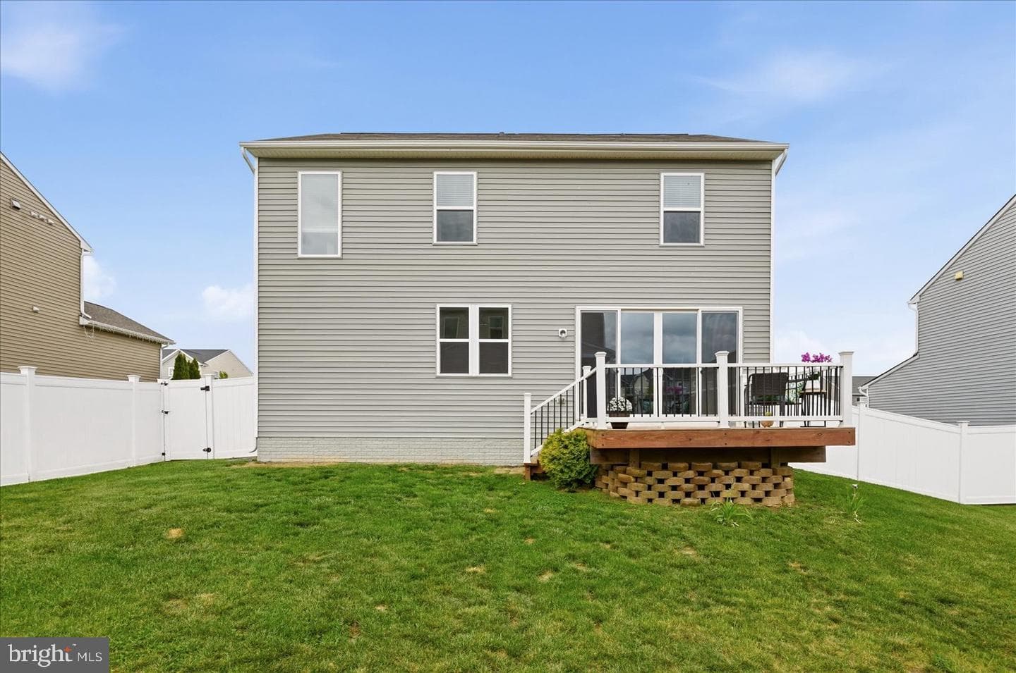 115 Nathan Drive photo 32
