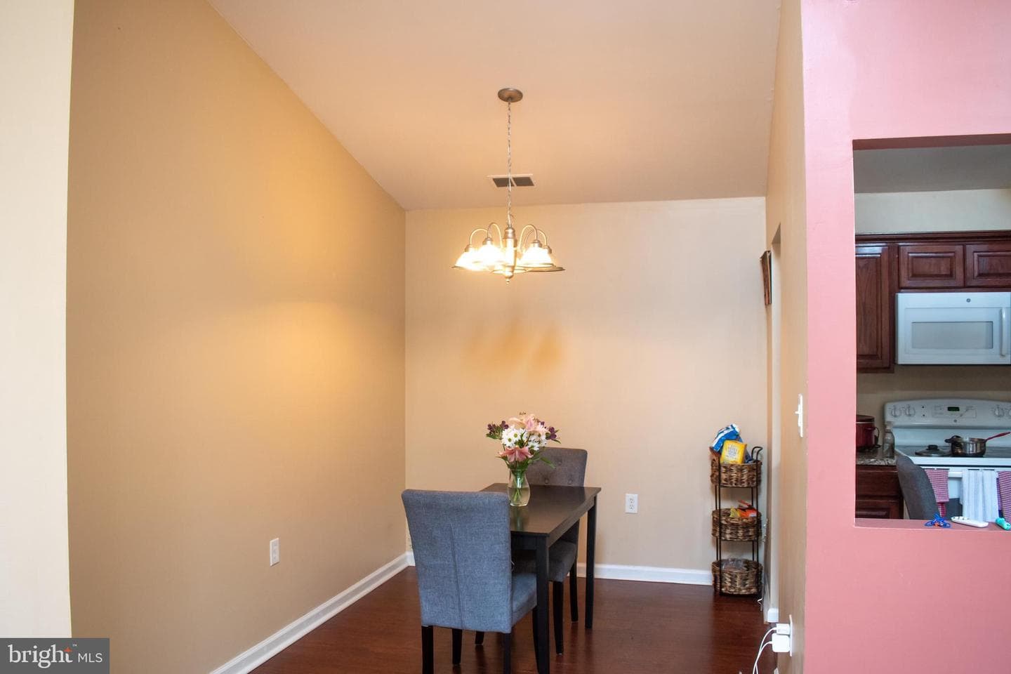 106 Timberlake Terrace #9 photo 4