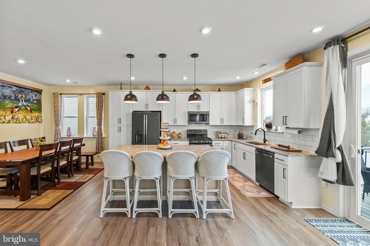 124 Lenore, Winchester