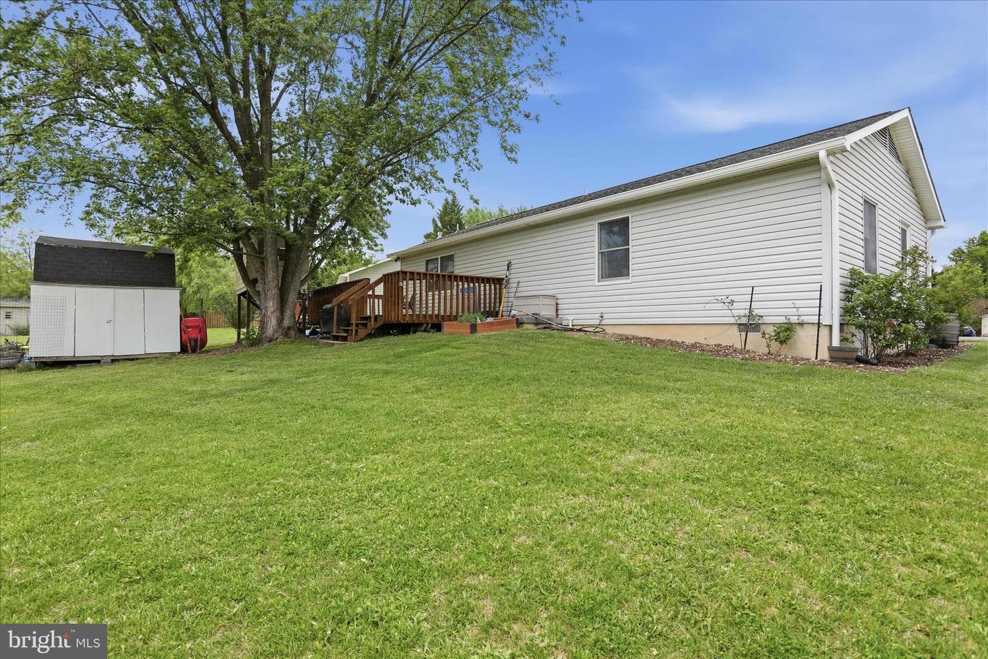 106 Lakeview Court photo 29