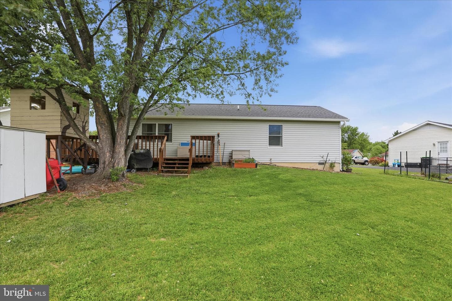 106 Lakeview Court photo 31
