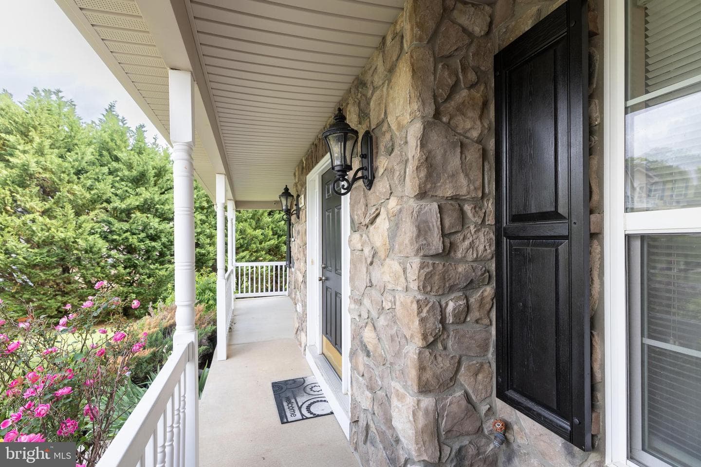 102 Blackpowder Court photo 3