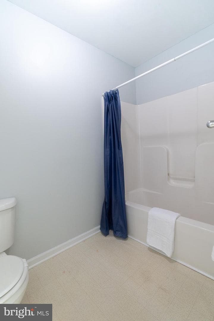 102 Blackpowder Court photo 40