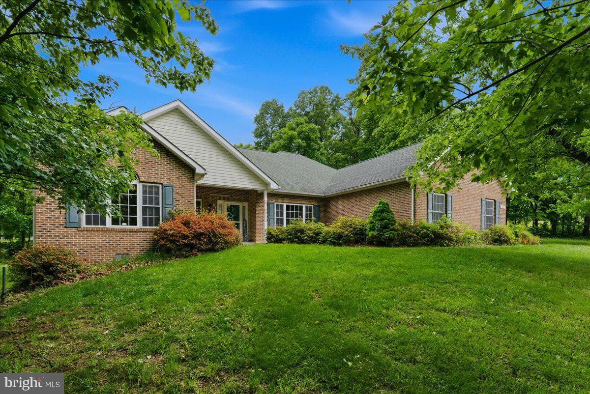 1512 Marlboro Road photo 1