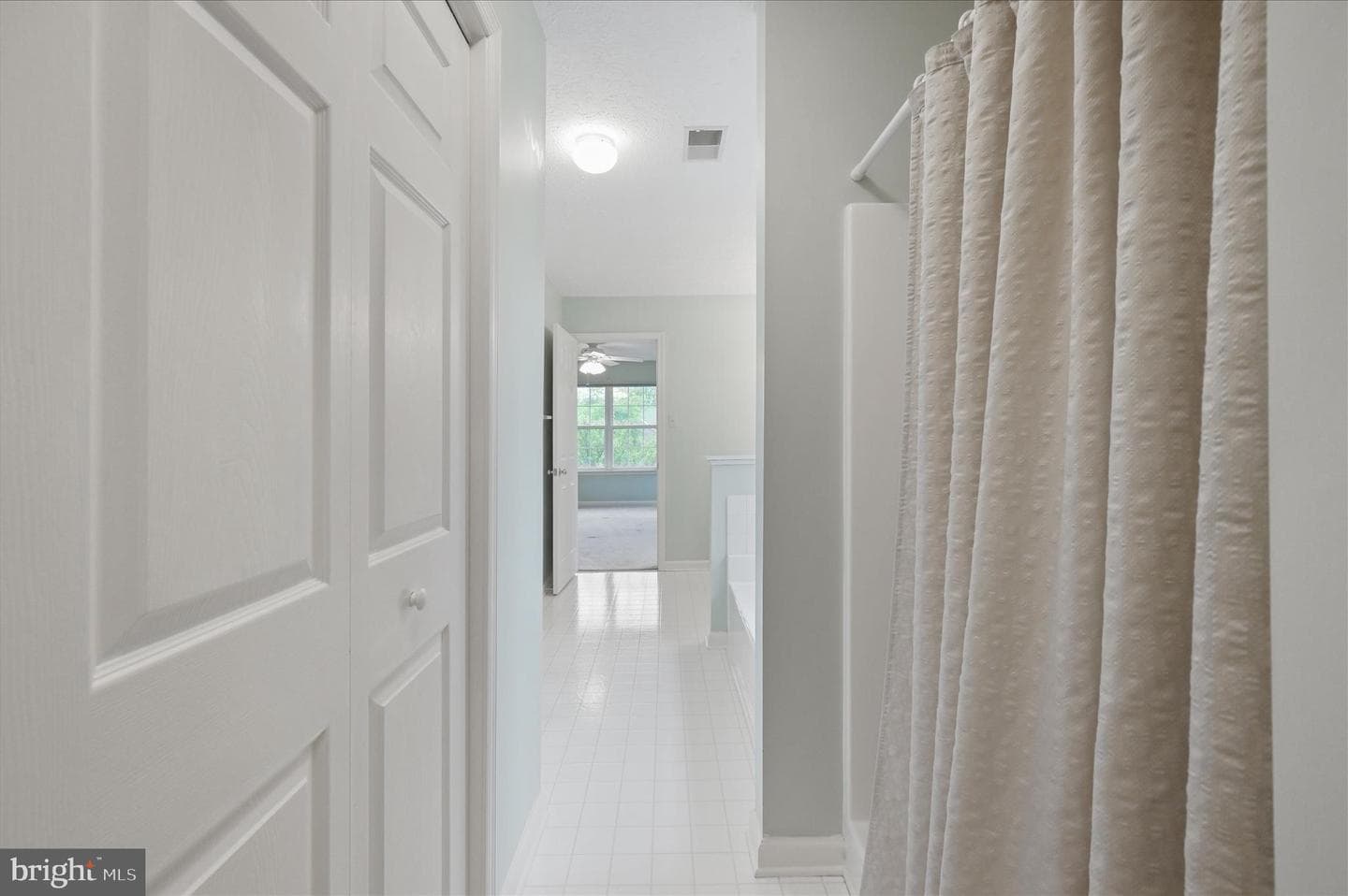 219 Bentley Avenue photo 33