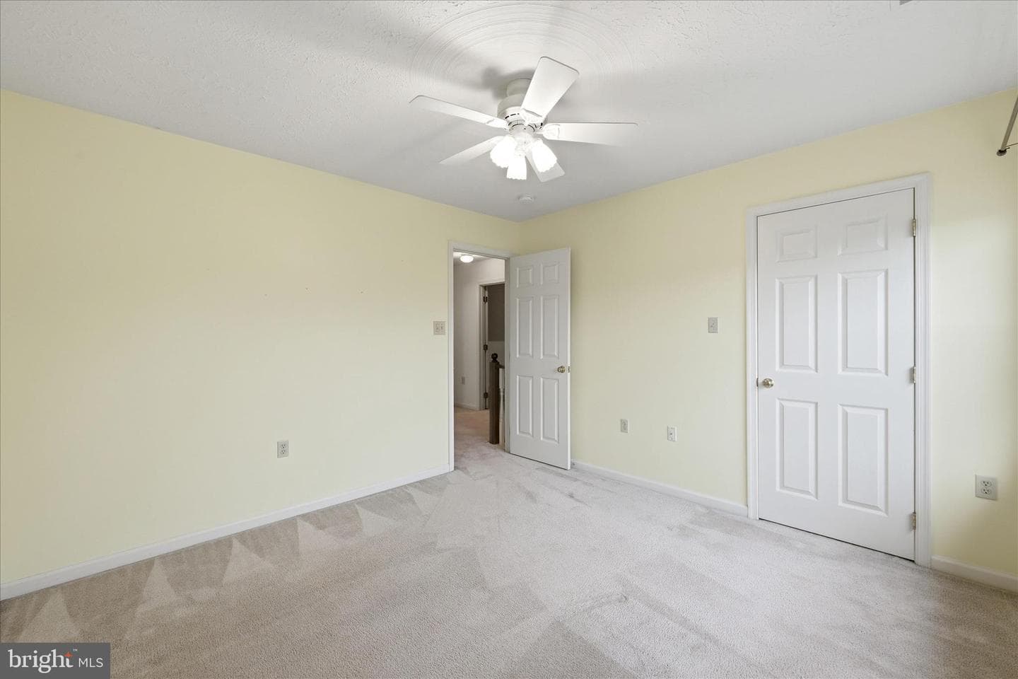 219 Bentley Avenue photo 35