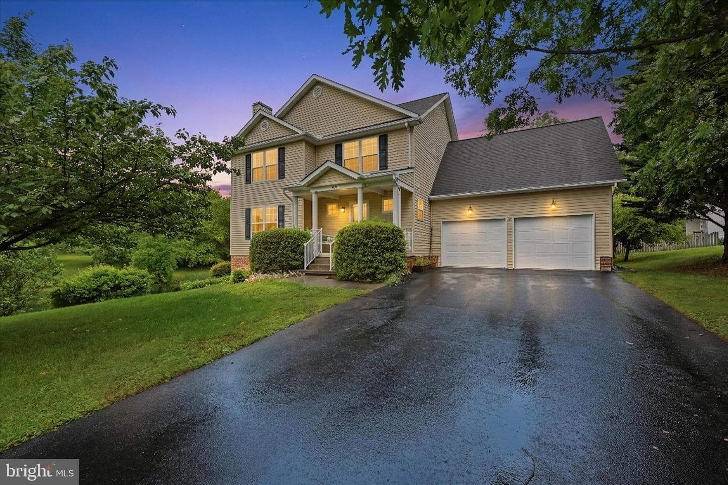 219 Bentley Avenue photo 52