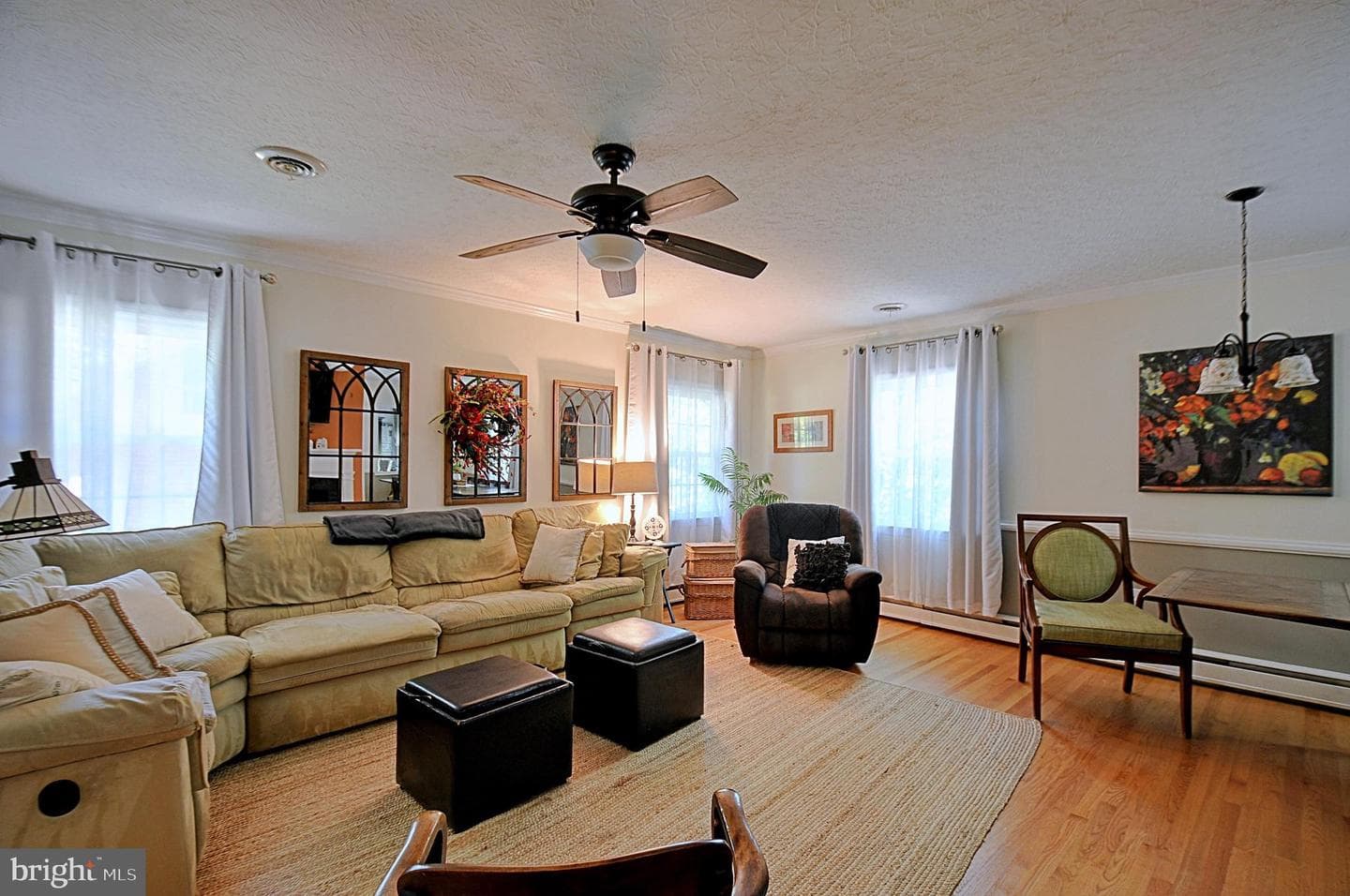 122 Armstrong Place photo 7