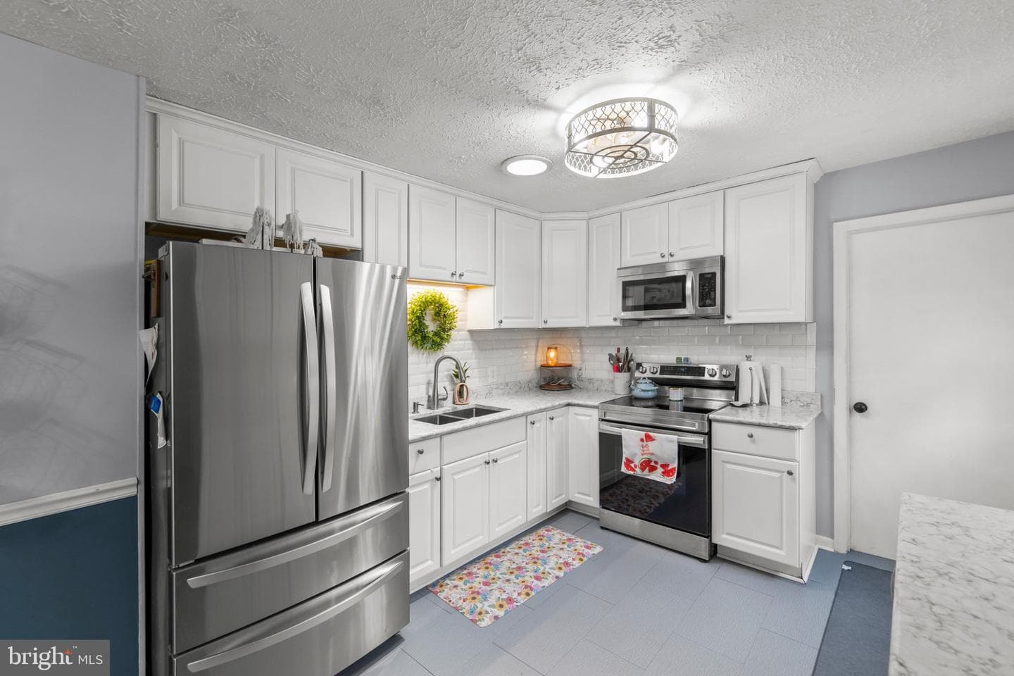 330 Wardensville Grade photo 10