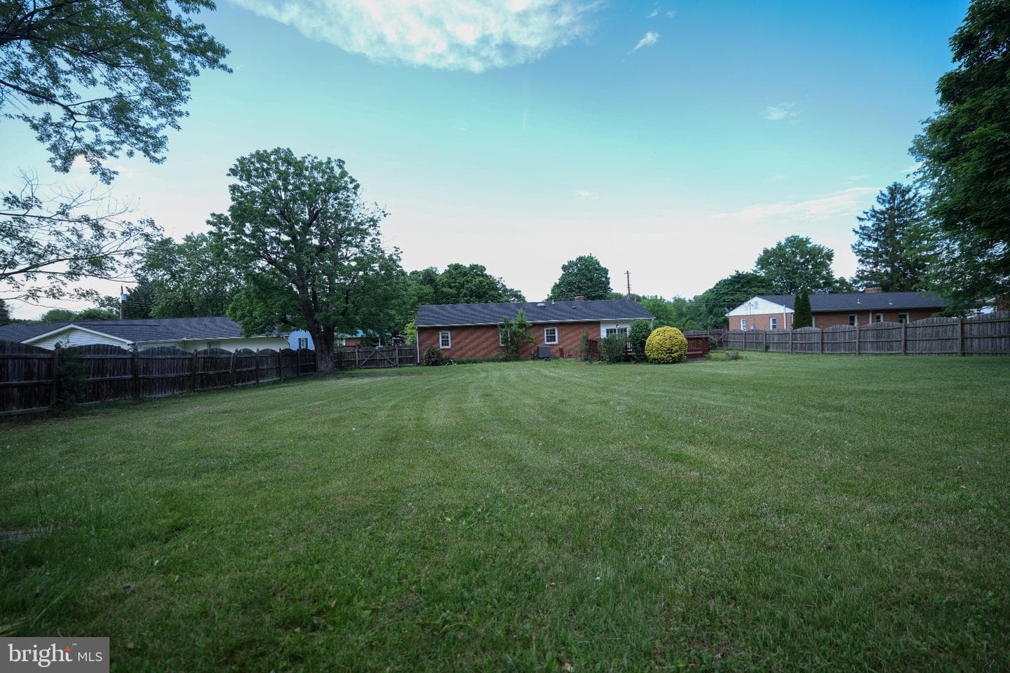 116 Princeton Drive photo 23